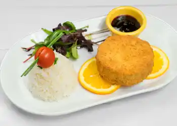 MENU 23. breaded camambert