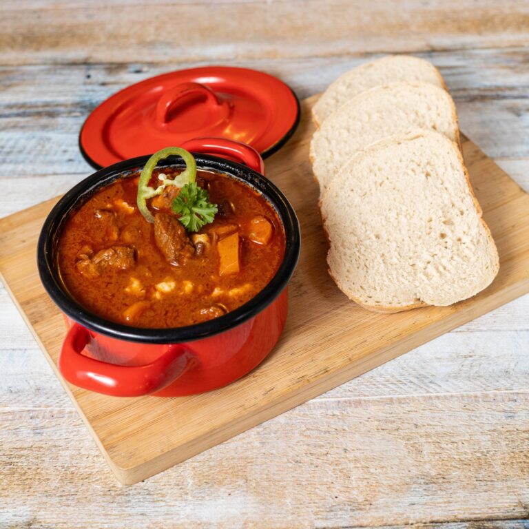 Instagram post from doppio.bistro. This post is in position 3.