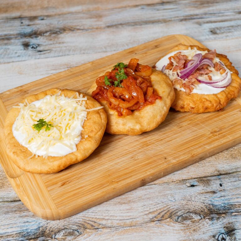 Instagram post from doppio.bistro. This post is in position 1.